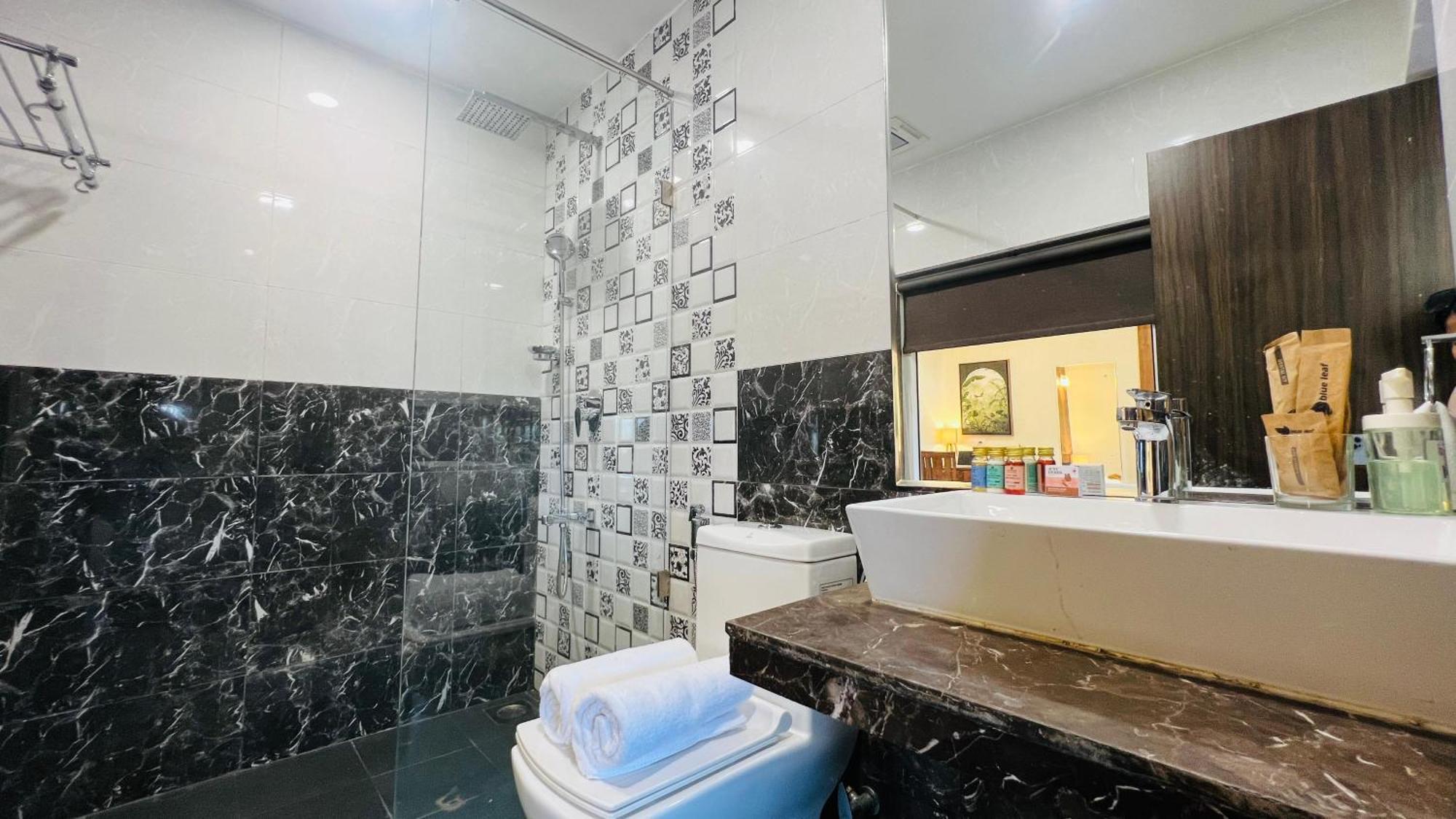 Bluo Amani Vagator - Boutique Hotel Goa Анжуна Екстер'єр фото