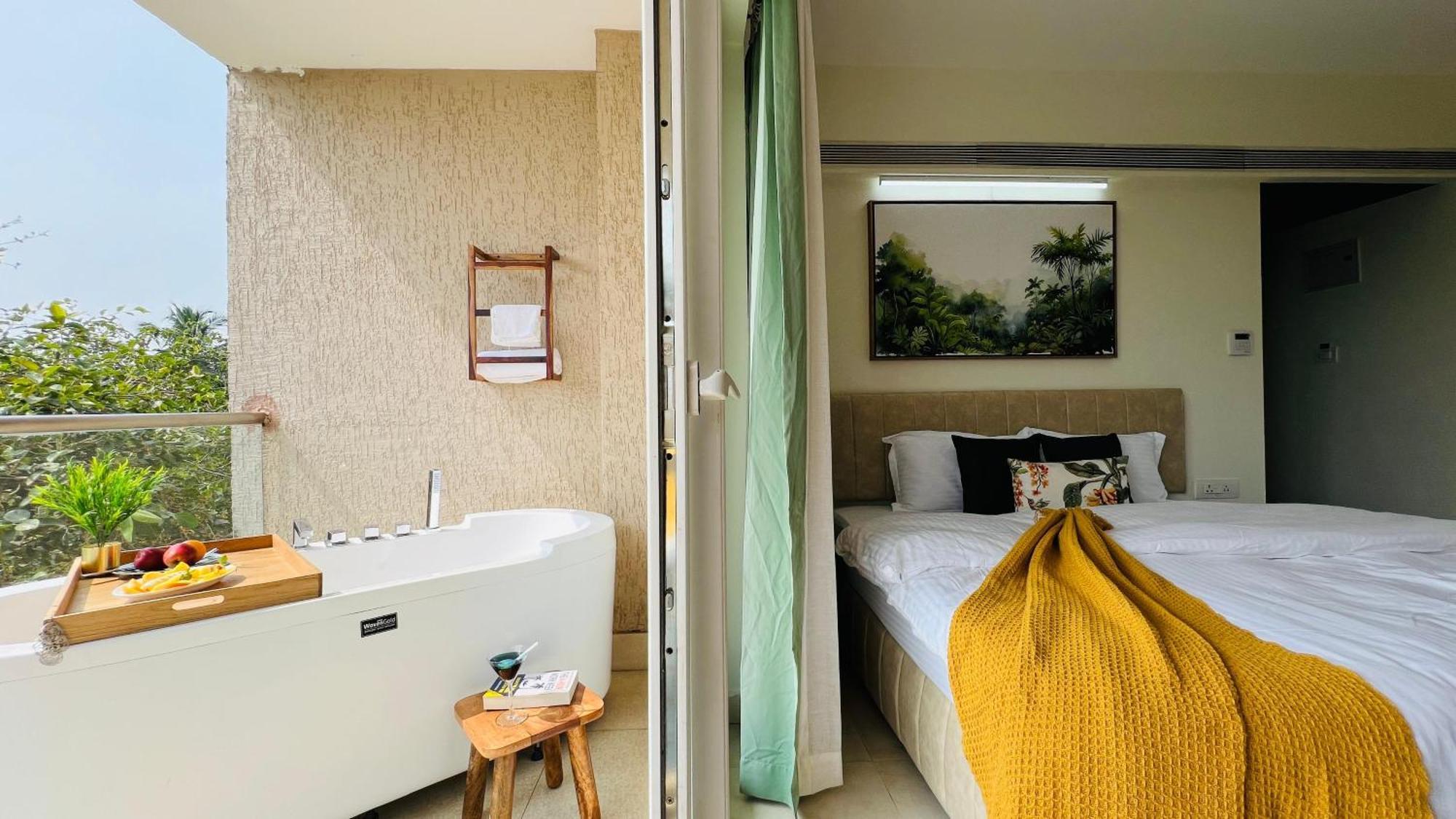 Bluo Amani Vagator - Boutique Hotel Goa Анжуна Екстер'єр фото