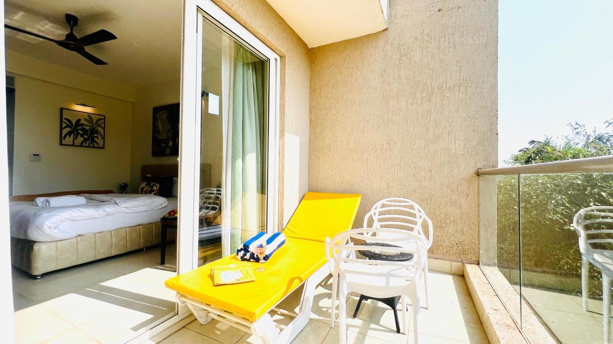 Bluo Amani Vagator - Boutique Hotel Goa Анжуна Екстер'єр фото