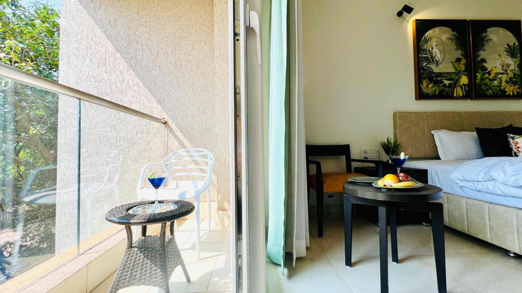 Bluo Amani Vagator - Boutique Hotel Goa Анжуна Екстер'єр фото